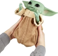 Hasbro Star Wars Galactic Snackin’ Grogu -Hasbro hasbro star wars galactic snackin grogu 9